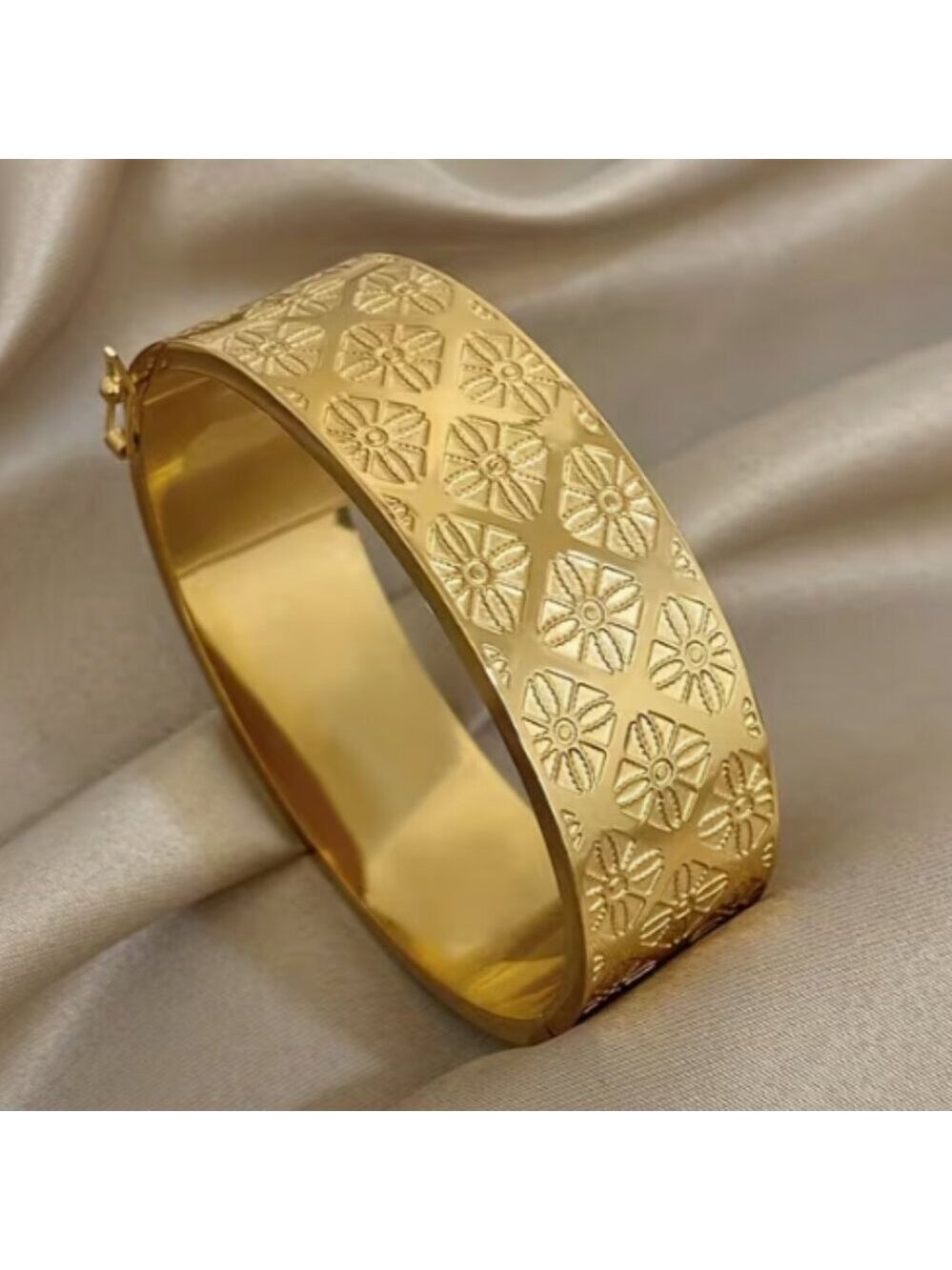 Elegant Vintage Engraved Wide Cuff Stainless Steel 18k Gold Plated Bracelet